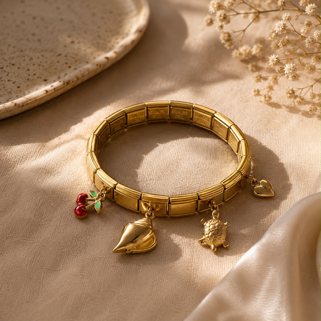 Riviera Italian Charm Bracelet – Waterproof 18K Gold | LUMERA